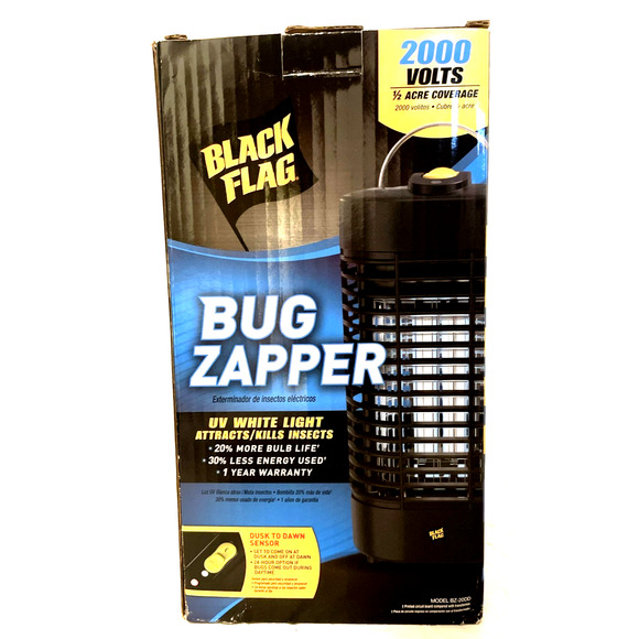 Black Flag Bug Zapper 2000 Volt Electronic Plug In Insect Killer BZ-20 NEW - Picture 1 of 7